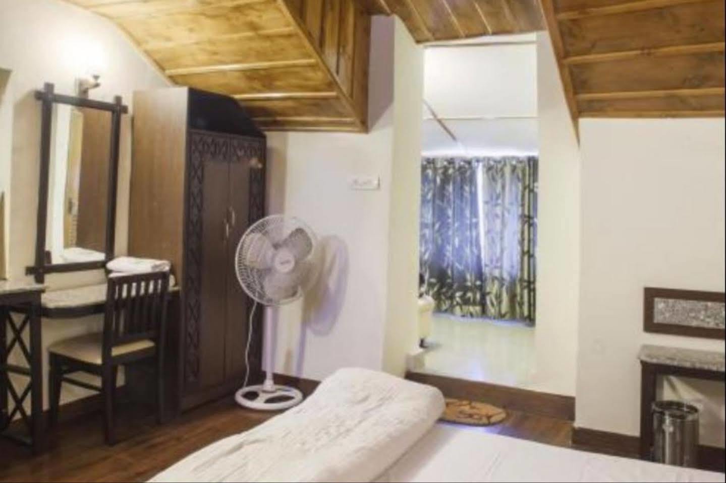 Sagrika Resort ダルハウジ エクステリア 写真